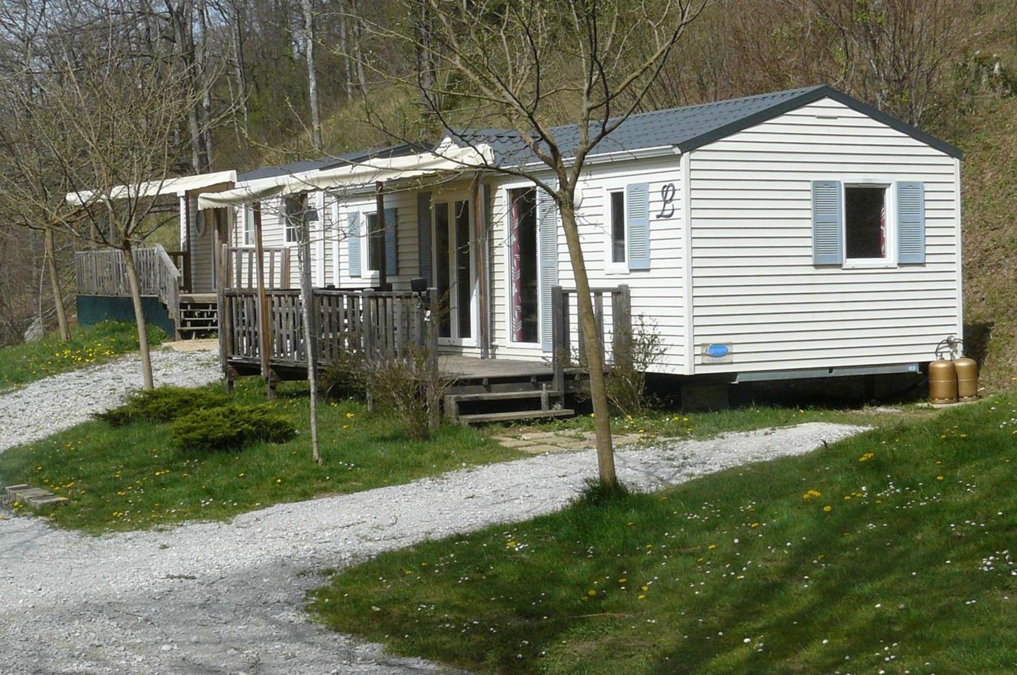 Camping Le Rey Louvie Juzon Phòng bức ảnh