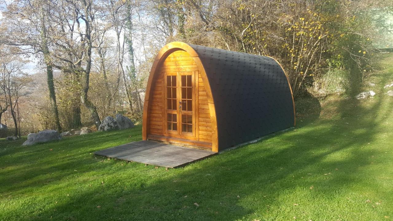 Camping Le Rey Louvie Juzon Ngoại thất bức ảnh