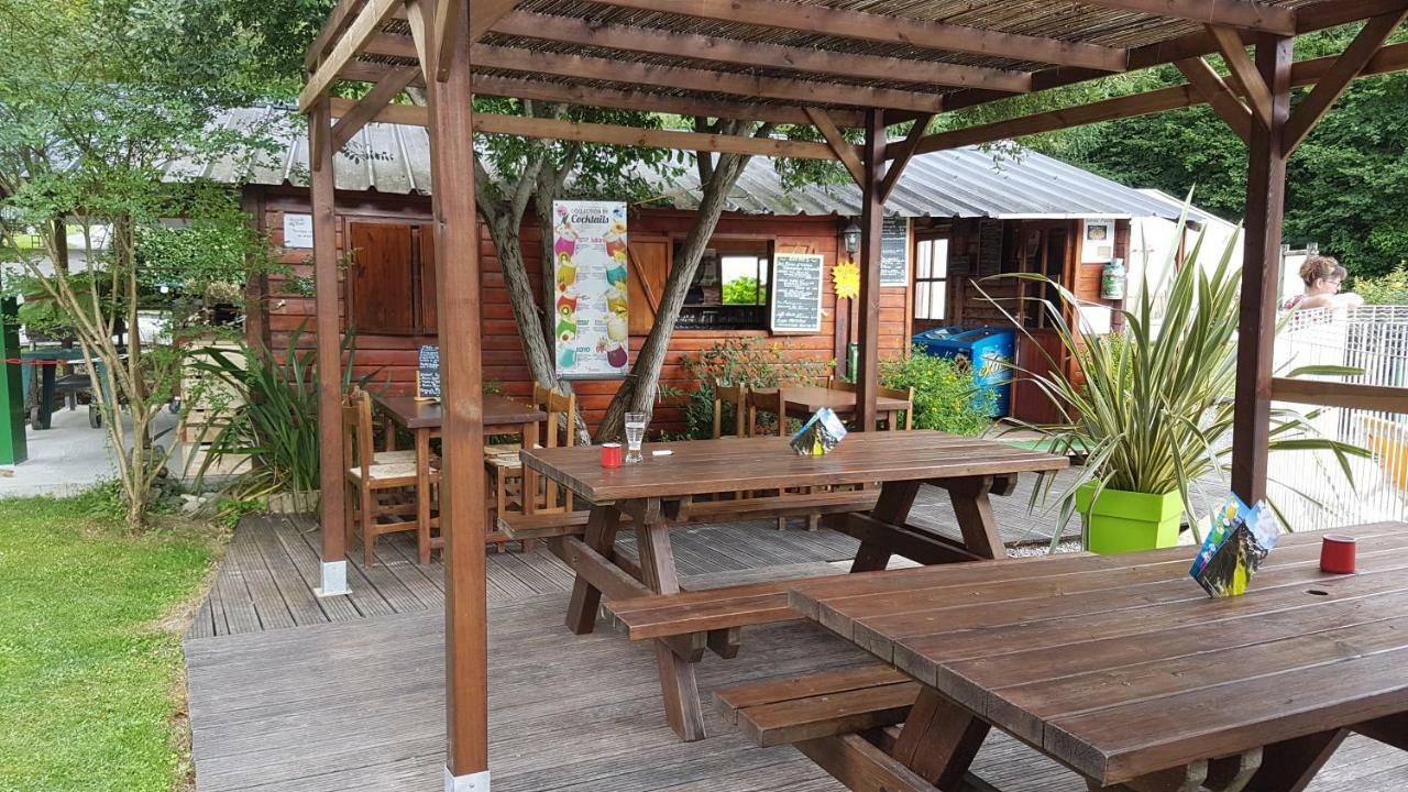 Camping Le Rey Louvie Juzon Ngoại thất bức ảnh