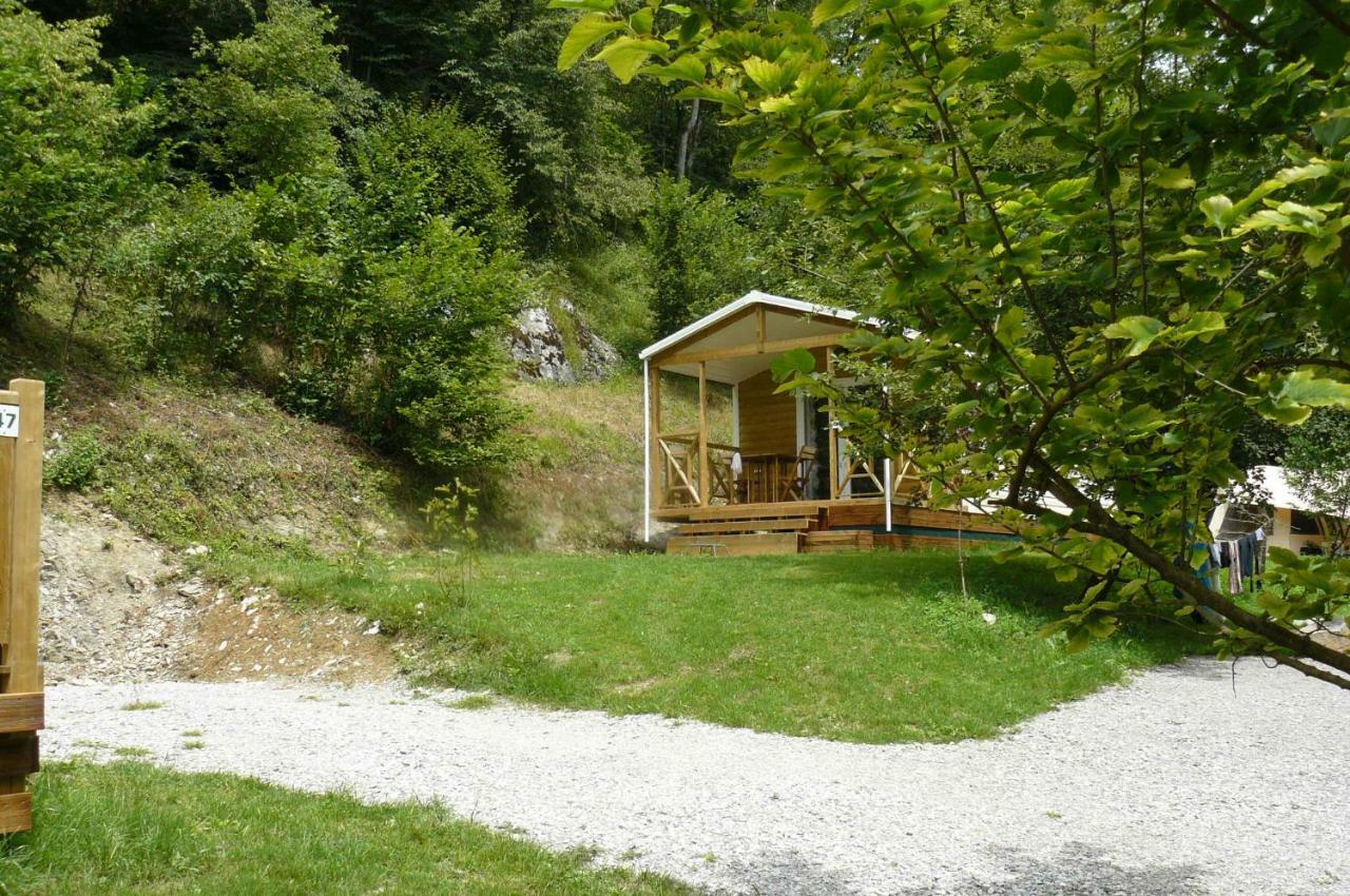 Camping Le Rey Louvie Juzon Ngoại thất bức ảnh