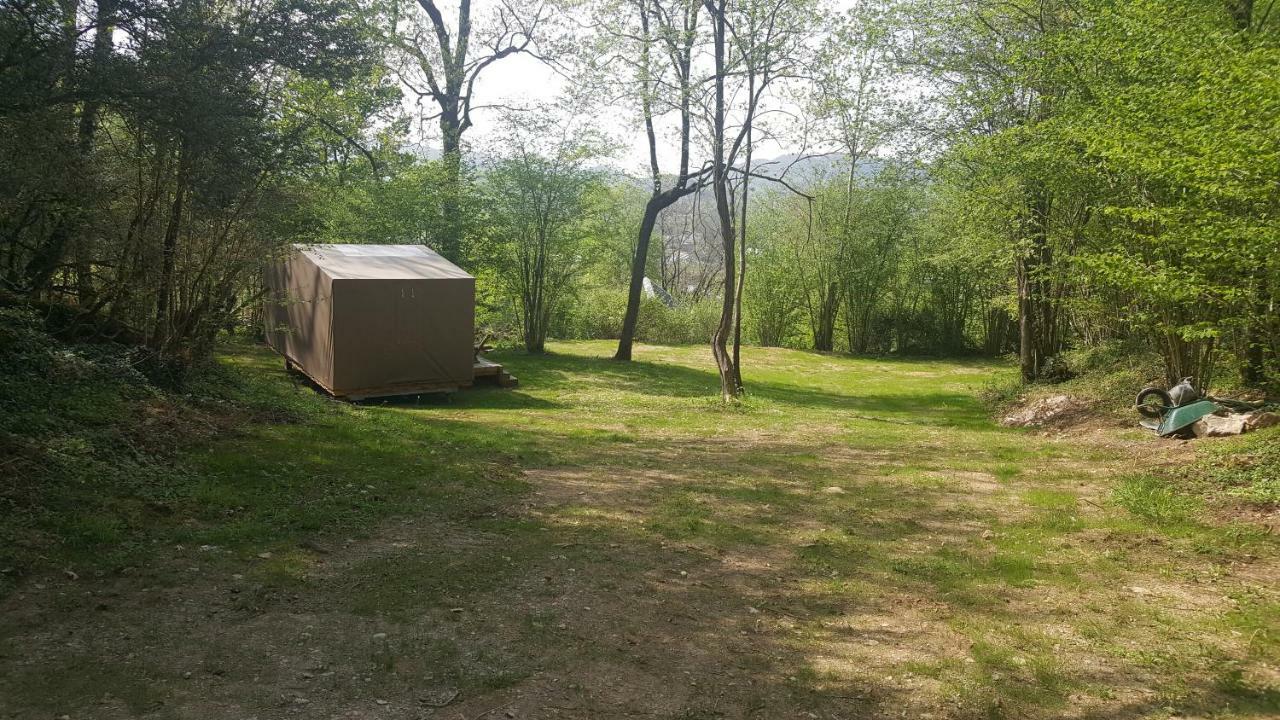 Camping Le Rey Louvie Juzon Ngoại thất bức ảnh